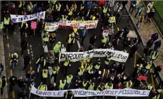  ?? (Photo AFP) ?? Ils étaient   dans toute la France hier selon les autorités ; au moins   selon l’estimation émanant du mouvement.