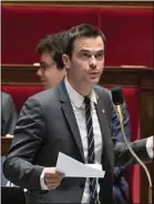  ??  ?? Le député Olivier Véran cherche d’autres voies au numerus clausus.