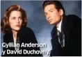  ?? ?? Gyllian Anderson y David Duchovny.