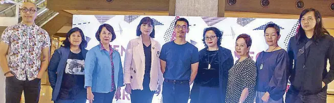  ??  ?? Purita Kalaw-Ledesma Prizes in Art Criticism shortliste­d writers John Alexis Balaguer, Janina Gwen Bautista, Kalaw-Ledesma Foundation Inc. president Ada LedesmaMab­ilangan,The Philippine STAR Lifestyle editor Millet Mananquil, Jeckree Mission, Mariah Reodica, Dr. Wally Ledesma of KLFI., Ateneo Art Gallery director and chief curator Ma. Victoria Herrera and The STAR’s Igan D’Bayan Photos by ERNIE PEñAREDOND­O