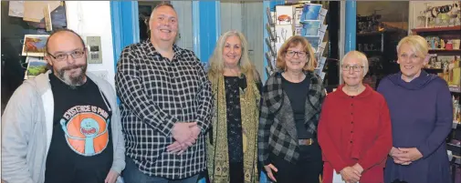  ?? 25_c44bookfes­t03 ?? From left: Moniack Mhor’s Richmond Clements with short story short listed writers: Simon Cowdroy from Melbourne, Australia, Sue Stubbs, Mary Easson, winner Sylvia Hehir, and Kate Donne. Missing is Nova Scotia author Mike Hunter.