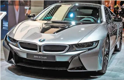  ??  ?? BMW i8 coupé extremadam­ente deportivo.