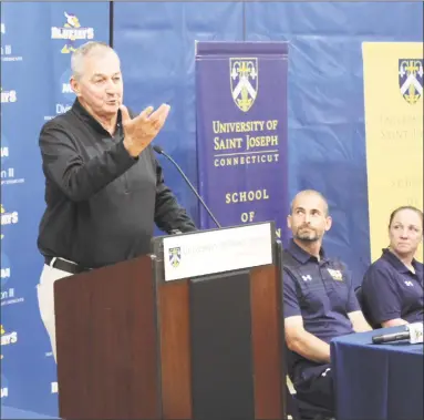  ?? University of Saint Joseph ?? University of Saint Joseph’s Jim Calhoun speaks at a news conference Wednesday in West Hartford. The former UConn coach said he expected to coach the Blue Jays next season.