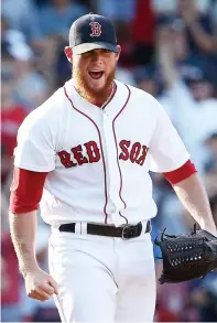  ?? PHOTO AFP ?? Craig Kimbrel a été solide en relève, hier, préservant l’avance des Red Sox en 9e manche.
