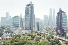  ??  ?? There is also a growing number of Malaysians recognisin­g investment opportunit­ies that are available at home and abroad. — Bernama photo