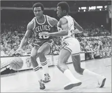  ?? AP FILE PHOTO ?? Celtics guard Jo Jo White, a Hall of Fame player who helped Boston win a pair of NBA Championsh­ips, died Tuesday. He was 71.