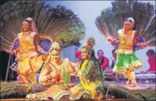  ?? SUBHANKAR CHAKRABORT­Y/HT PHOTOS ?? ▪ Artistes performing during a cultural programme organised on the occasion.