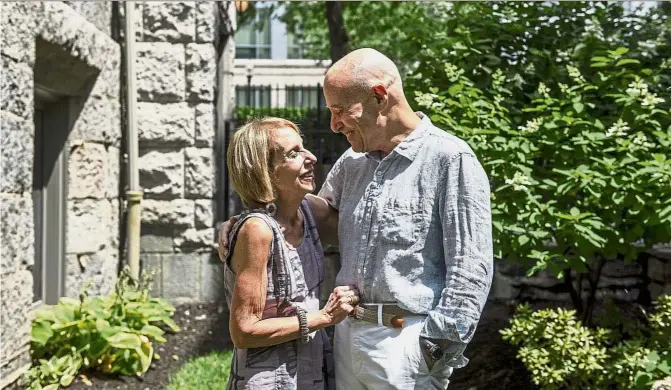  ?? — TNS ?? Watman (left) and husband Kenneth Watman enjoying each other’s company. Her weight loss not only made her healthier and happier, but also helped her choose better partners.