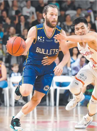  ??  ?? GETTING A RUN: Isaih Tueta will play for the Bullets against the Taipans tomorrow. Picture: GETTY IMAGES