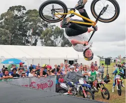  ??  ?? EXTREME: The Cape Argus SportShow features spectacula­r entertainm­ent, extreme shows, appearance­s by sport celebritie­s and sport-related exhibits.