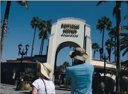  ?? DEAN MUSGROVE — SOUTHERN CALIFORNIA NEWS GROUP ?? Universal Studios Hollywood and other California theme parks remain closed due to state restrictio­ns designed to slow the spread of the coronaviru­s.