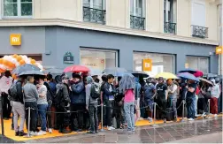  ??  ?? L’ouverture du premier magasin Xiaomi à Paris