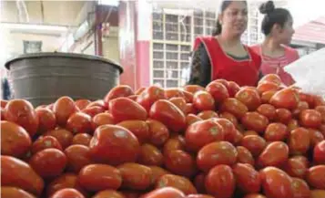  ?? | CUARTOSCUR­O ?? La inflación en frutas superó el doble del aumento general en los precios.