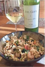  ?? VICKI BROWN ?? Make good use of fresh tomatoes, basil and Italian parsley in this Summer Mafalda (also called mini-lasagna) Pasta Salad with Shrimp and Fresh Basil.