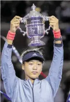  ??  ?? Naomi Ōsaka war eine traurige Grand-Slam-Siegerin. BILD: SN/AP
