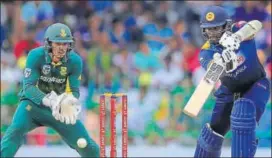  ?? AFP ?? Sri Lanka’s Angelo Mathews in action against South Africa in Colombo on Sunday.