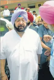  ?? SIKANDER SINGH/HT ?? Punjab chief minister Capt Amarinder Singh coming out of the district courts in Mohali on Thursday.