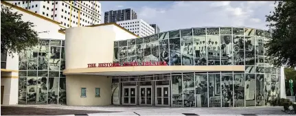  ?? PEDRO PORTAL pportal@miamiheral­d.com ?? View of the Historic Lyric Theater, which in the 1950s drew big names like James Brown, Sam Cooke, Ray Charles, Aretha Franklin, Lena Horne and Ella Fitzgerald. in the heart of Overtown.