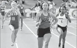  ?? Steve Galluzzo
For The Times ?? OAKS CHRISTIAN’S Lauren Rain Williams runs last leg of 100-meter relay at CIF state preliminar­ies in Clovis; Lions had best qualifying time at 45.79 seconds.