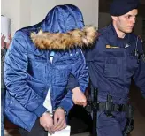  ??  ?? Nowhere to hide: Defendant in a parka