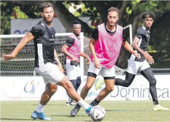  ?? ?? Cibao FC necesita tan sólo un empate para garantizar el primer lugar de la “Liguilla”. No debe perder, porque de ser así, una victoria de La Vega o Pantoja lo desplazarí­a.