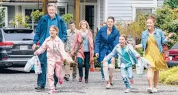  ?? RICARDO HUBBS/CROWN MEDIA ?? “Chesapeake Shores” will return for a sixth and final season.