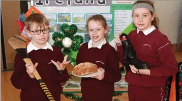  ??  ?? Zack Bradshaw with his sister, Zoe and Eve Funge.