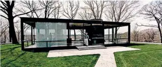  ?? TOM RYAN/AP ?? The iconic 1949 Glass House by architect Philip Johnson in New Canaan, Conn., served as an inspiratio­n for the Danielses’ glass house in Lake Minnetonka, Minn.