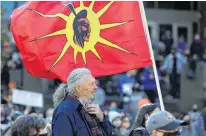  ?? ERIC WYNNE/SALTWIRE NETWORK ?? Approximat­ely 1,200 people converged on the Grand Parade in Halifax for a rally in support of the Mi’kmaq moderate livelihood fishery. It comes after non-Indigenous lobster fishers allegedly set fire to the van of Mi’kmaw lobster fisherman and recent violence over fishing rights in Digby and Saulniervi­lle, N.S.