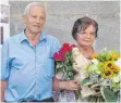  ?? FOTO: PRIVAT ?? Geben nach 32 Jahren das MesnerAmt auf: Karl-Heinz und Lucretia Angstenber­ger.