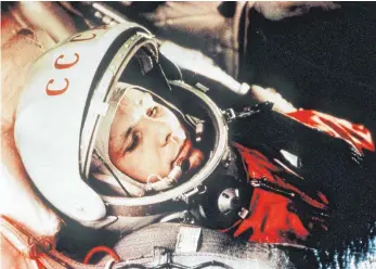  ?? FOTO: LEHTIKUVA/DPA ?? Der sowjetisch­e Kosmonaut Juri Gagarin kurz vor seinem Start zum ersten bemannten Weltraumfl­ug.