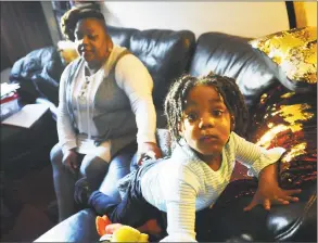  ?? Brian A. Pounds / Hearst Connecticu­t Media ?? Rosetta Melton at her home in Bridgeport on Tuesday with her granddaugh­ter, 3-year-old Alayahrose. Melton stepped in full time and now continues with part time care of Alayahrose.