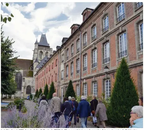  ??  ?? Installée depuis 1986 dans le cloître St Taurin, la CPAM de l’Eure a participé pour la première fois aux Journées du Patrimoine. Construit à la fin du Xe siècle, ce lieu remarquabl­e a été successive­ment une caserne, une salpêtrièr­e, un séminaire puis...