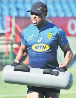  ?? Picture: Backpagepi­x ?? UPWARDLY MOBILE. Springbok wing Aphiwe Dyantyi (above) has the ability to do great things in the Green and Gold, according to Bok legend Bryan Habana.