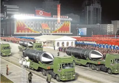  ?? EP ?? La última exhibición del poderío militar norcoreano celebrada en Pyongyang