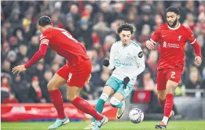  ?? — Gambar AFP ?? TUMPUAN: Perlawanan di antara Liverpool dan Southampto­n di Anfield, Liverpool.
