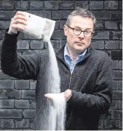  ??  ?? Food fight: Hugh Fearnley-Whittingst­all and (right) Jamie Oliver