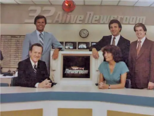  ?? PROVIDED PHOTOS ?? ABOVE: Giangreco at WLKY in Louisville, where he worked for four years before coming to Chicago in 1982. LEFT: Sideline reporting for NBC 5.