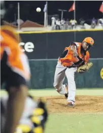  ??  ?? Jenrry Mejía, el abridor de los Toros, mereció la victoria, pero salió sin decisión.