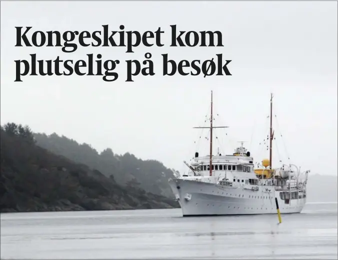  ?? ALLE FOTO: TORREY ENOKSEN ?? Kongeskipe­t «Norge» ble liggende utenfor Farøy i vel en time lørdag morgen før den fortsatte seilasen mot Bergen.