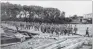  ??  ?? Russian soldiers cross the Vistula River