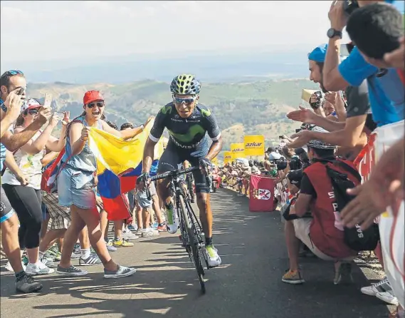  ?? FOTO: EFE ?? Nairo Quintana mostró su mejor versión en las duras rampas del Alto de La Camperona, le sacó tiempo a todos los favoritos y le quitó el jersey rojo de líder a Darwin Atapuma