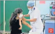  ?? SATISH BATE/HT PHOTO ?? A frontline worker gets the Covid-19 vaccine shot at Rajawadi Hospital, on Thursday.