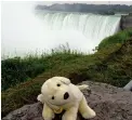  ??  ?? Canada: Niagara Falls