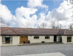  ??  ?? Exterior of Clonaghlis in Arclough, Co Kildare and (far left) the main open-plan living area