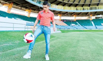  ??  ?? Jairo Puerto, de 28 años, optó por probar suerte en el Puerto Rico FC tras una notable trayectori­a en el fútbol de Honduras. Incluso, Puerto debutó a inicios de este año con la selección catracha.