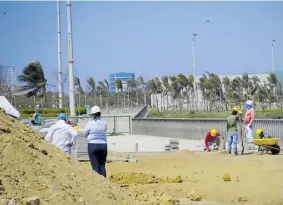  ?? ?? Los trabajos, que se extienden desde la calle 72 hasta el puente de la 66, iniciaron hace unas semanas; se han realizado rellenos en esta área.