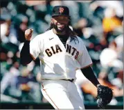  ??  ?? Giants starter Johnny Cueto gave up just one run and struck out seven, coming within an out of a complete game.