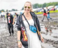  ?? FOTO: DPA ?? Festivalgä­nger wie Jessy amüsieren sich beim Wacken.