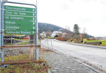  ?? FOTO: ALEXANDRA SCHNEID ?? Über den Bau eines Gehwegs in der Straße „Schmidten“in Rietheim-Weilheim haben die Räte bereits vor zwei Jahren beraten, das Thema aber wieder zurückgest­ellt.